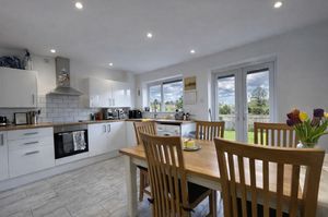 Kitchen- click for photo gallery